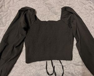 Chic Black Puff Sleeve Tie-Front Top