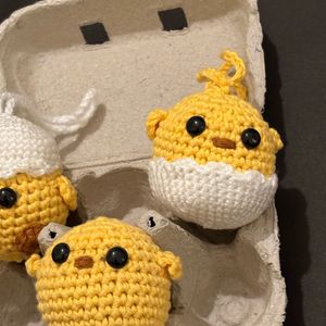 Cute Crochet Chick keychain