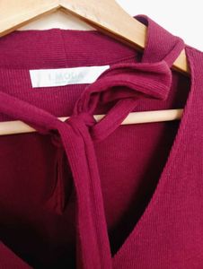 Chic Maroon Long Sleeve Tie Neck Top