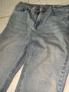 Light Wash Flared Jeans