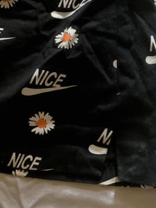 Nike Daisy Skirt