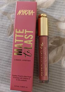 Nykaa Matte to Last Liquid Lipstick