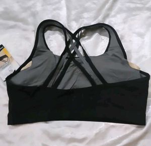 Stylish Black Sports Bra seez L