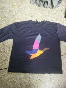 Stylish Graphic T-Shirt with Bird Design
