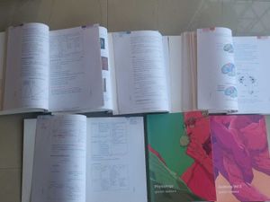 Medical Textbooks : Non-Clinical