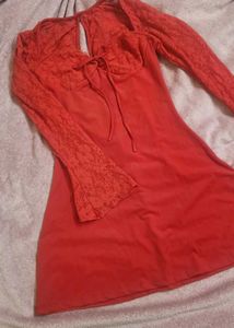 Elegant Red Lace Sleeve Dress