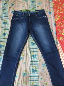 Men's Dark Wash Denim Jeans