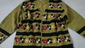 Chic Floral Embroidered Cardigan