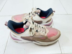 Stylish Women's Sneakers