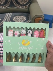 Cartoon Themed Dessert Spoon &amp; Fork Set - Green