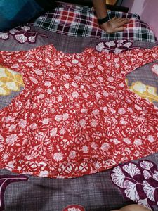combo of 2 short kurti