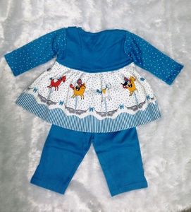 Long Sleeves Frock With Leggings.