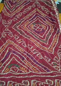 Maroon Bandhani Saree