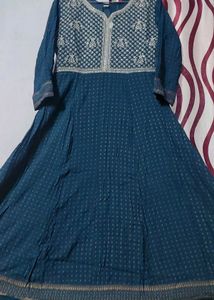 Elegant Embroidered Kurta Set