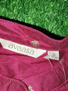 Avaasa Pink Embroidered Blouse