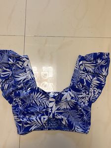 Blue Tropical Print Crop Top🧊