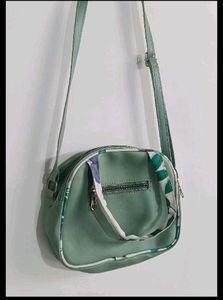 Pack of 2 Floral &amp; Green Shoulder Bags