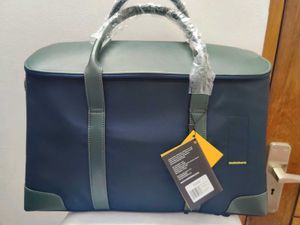 Stylish Navy & Green Duffle/Travel Bag