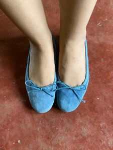 Chic  Galin Blue Suede Ballet Flats