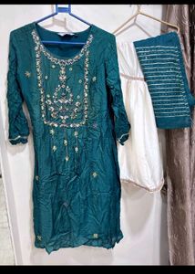 Embroidered Teal Kurti with Dupatta