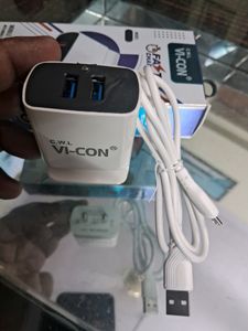 VI CON CHARGER + STAND PHONE