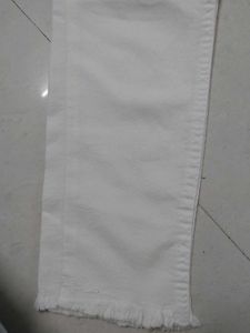 Women's White High-Waisted Jeans