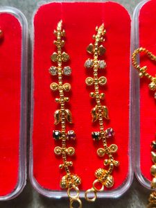 Combo Of 4 Ear Chain/Kanchain For Women