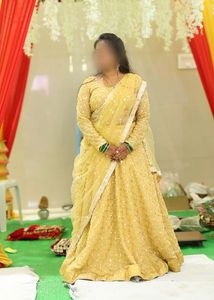Elegant golden Lehenga Choli Set