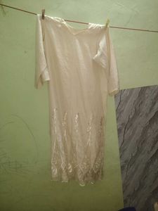 Elegant Cream Embroidered Kurta