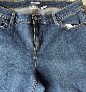 Vintage Liz Claiborne Blue flared Jeans