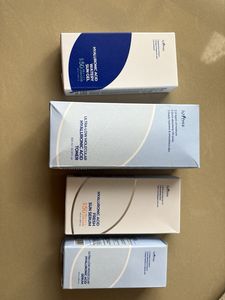 sealed Isntree Hyaluronic Acid Skincare Set