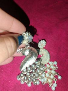 Exquisite Peacock Pearl Earrings