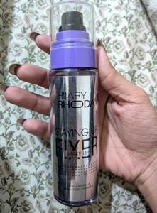 Hilary Rhoda Setting Spray