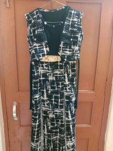 Black One Pice Supper Good Condition As Like New
