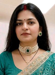 Elegant Pearl Necklace &amp; Earring Set