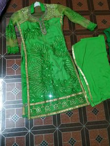 Emerald Green Embroidered Kurta Set