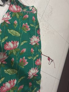 Beautiful Green Lotus Print Kurta