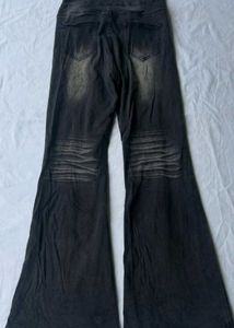 Stylish Y2K Flared Jeans with Belt