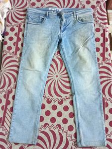 Men's Light Wash Slim Fit Jeans