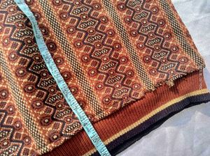 Vintage Patterned V-Neck Knit Sweater