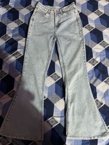 BOOT CUT Light Wash Wide Leg Jeans
