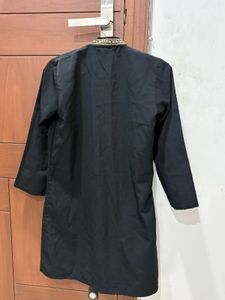 Black Embroidered Kurta
