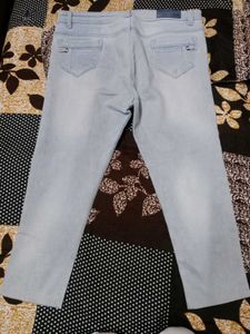 Light blue denim (woman)