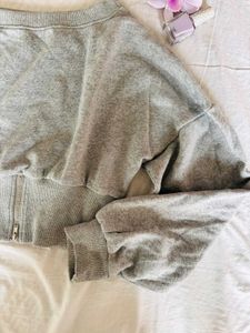 Grey Long Sleeve Cropped Sweatshirt