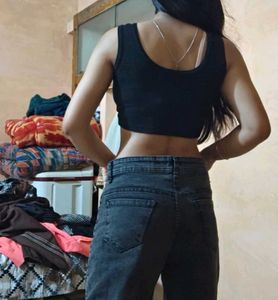 Black Cropped Tank Top