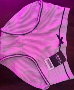 Ribbed High-Waisted Panties