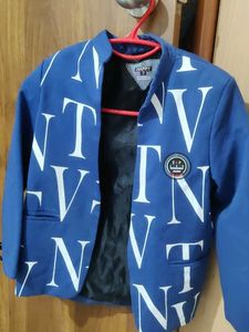 Stylish Blue Blazer with All-Over print