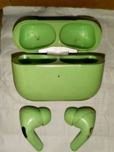 EARBUDS