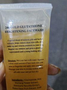 Amez Glow 24K Gold Brightening Facewash