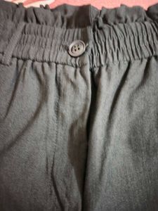 Comfortable Black Denim Jeans